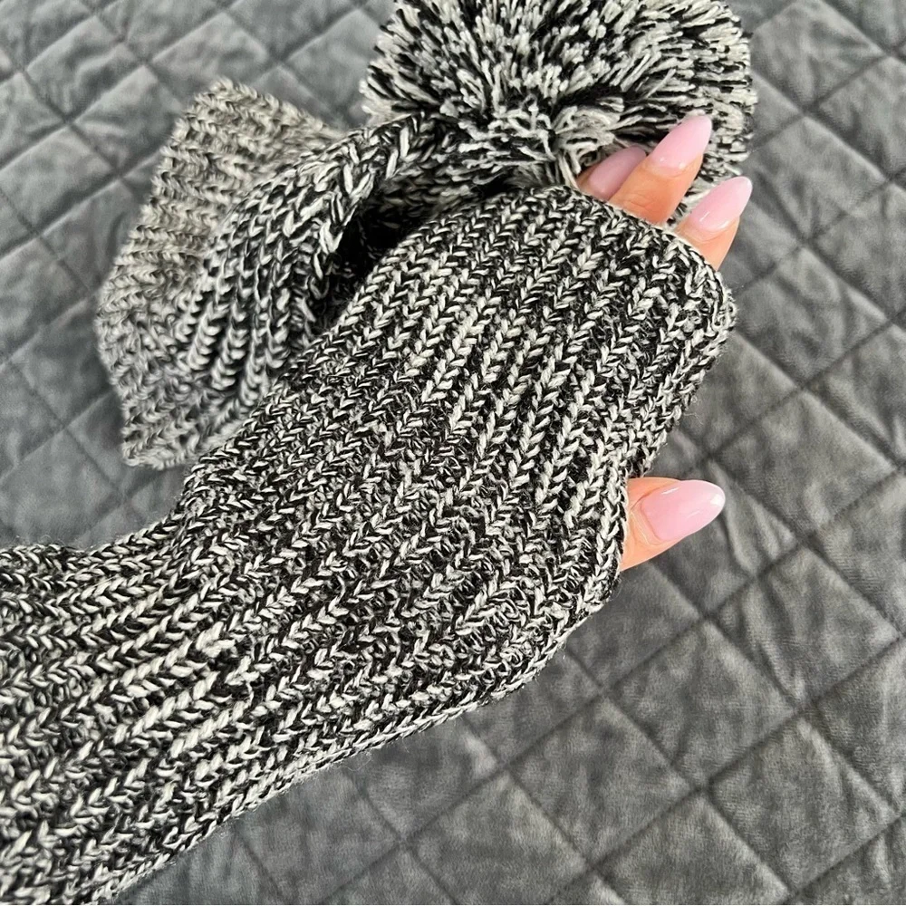 Rebecca Minkoff Beanie Hat Women Winter Marbled Pom Pom &Thumbhole Arm Warmer R
